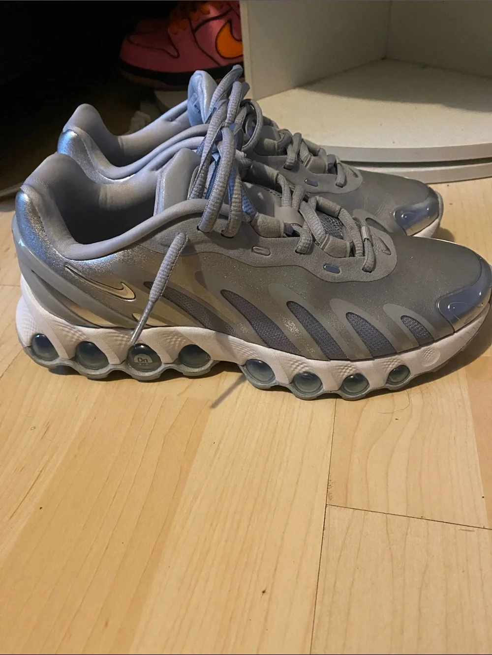 Women’s Silver Nike Air Max Dn8 Size 7 like new